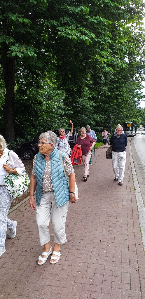 Auf dem Weg zum Anleger Pl�n-Fegetasche