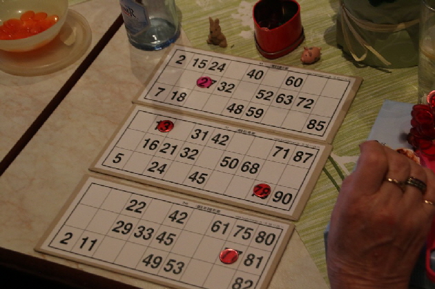 3 Karten auf einem Blick, da muss man schon aufpassen