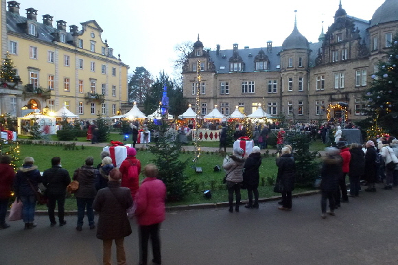 Es ist eigentlich noch zu hell