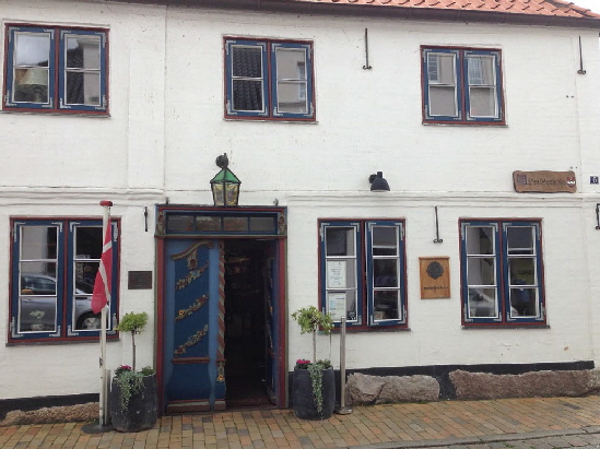 Eingang zum historischen Krog