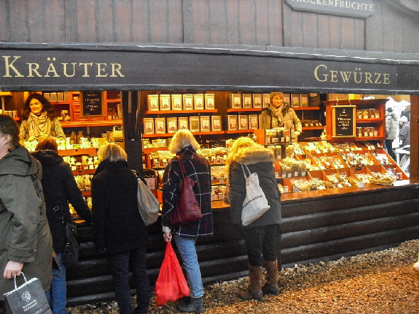 Kr�uter und Gew�rze in gro�er Auswahl ...