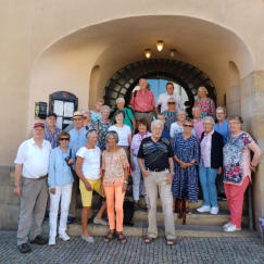 Die Reisegruppe zusammen auf einem Foto