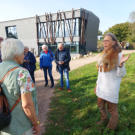 Die Erklärungen der Führer waren sehr informativ.