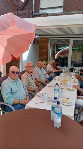 Bei Uschi und Hans nach der Tour ...